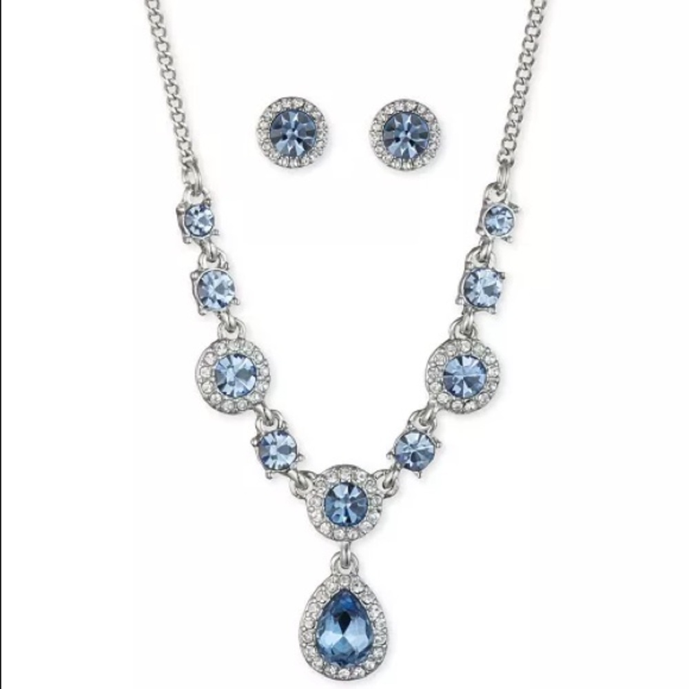 Givenchy
Silver-Tone Crystal Earrings & Necklace - Picture 7 of 9